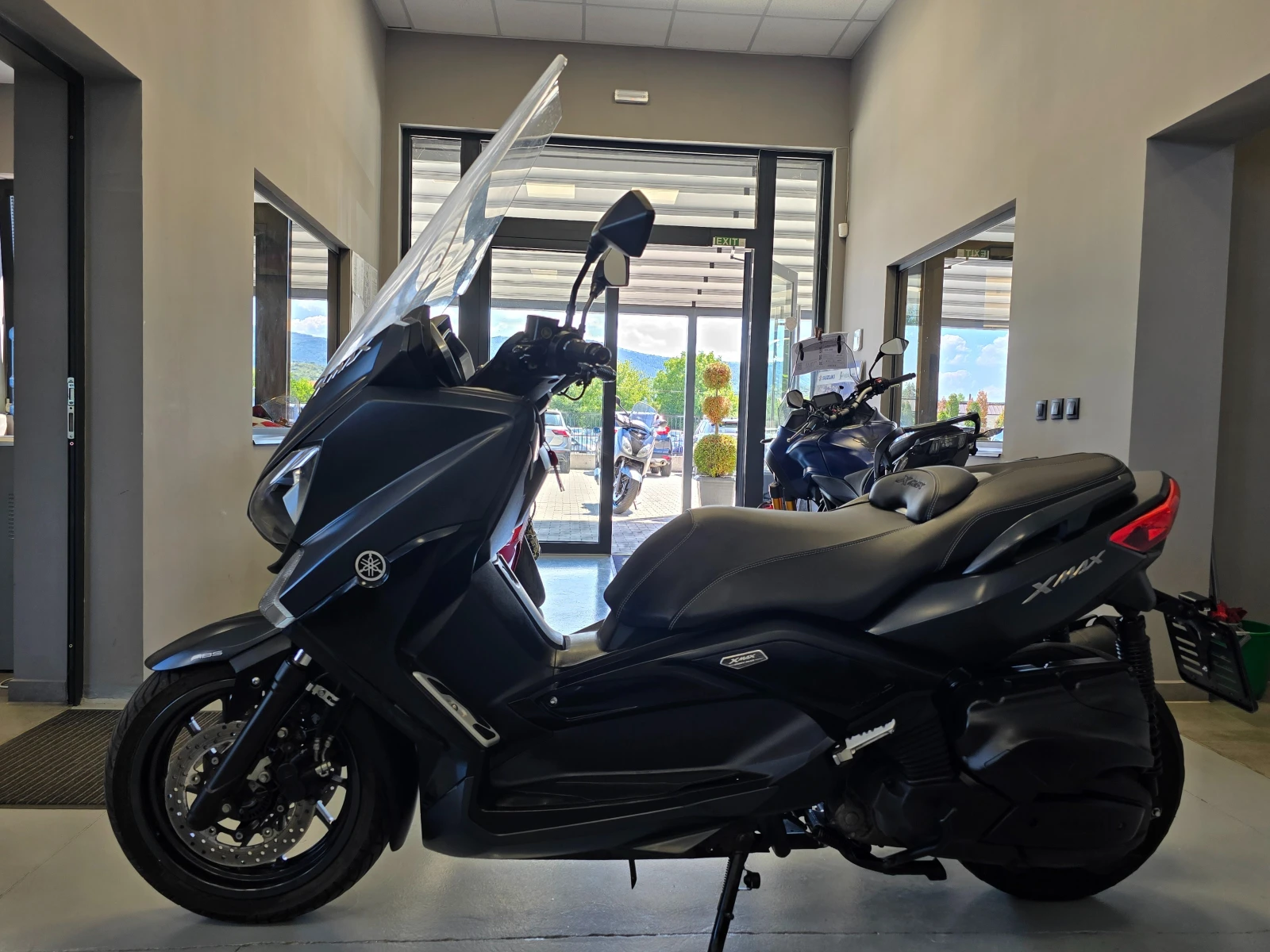 Yamaha X-max 400ie, ABS, Iron Max!, снимка 5 - Мотоциклети и мототехника - 55583327