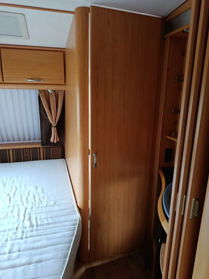 Каравана LMC LMC Munsterland 2005, снимка 8 - Каравани и кемпери - 52980580