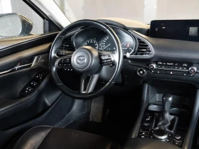 Mazda 3 GT AWD* ПОДГРЕВ* КАМЕРА* М.ТОЧКА* , снимка 13