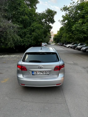 Toyota Avensis 2.0 - 15300 лв. - 88006123 4