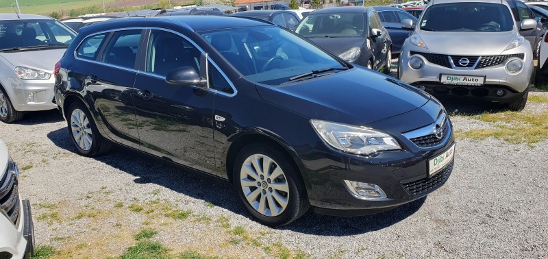Opel Astra 1.7CDTI-COSMO-174000км!!!, снимка 1 - Автомобили и джипове - 46353801