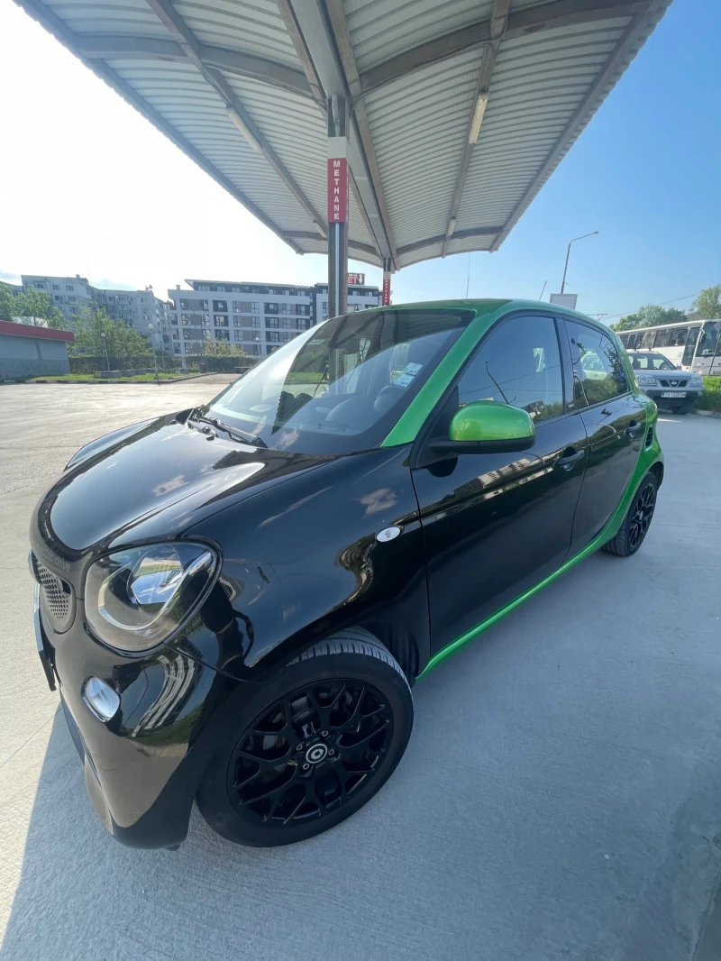 Smart Forfour, снимка 5 - Автомобили и джипове - 47448795