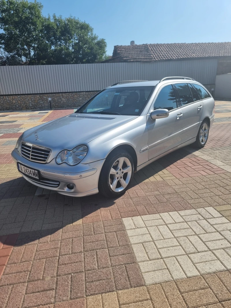 Mercedes-Benz C 180, снимка 1 - Автомобили и джипове - 47497246