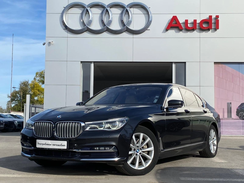 BMW 740 xDrive, снимка 3 - Автомобили и джипове - 47678191