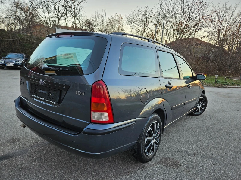 Ford Focus 1.8 TDdi, Италия!, снимка 5 - Автомобили и джипове - 48410295