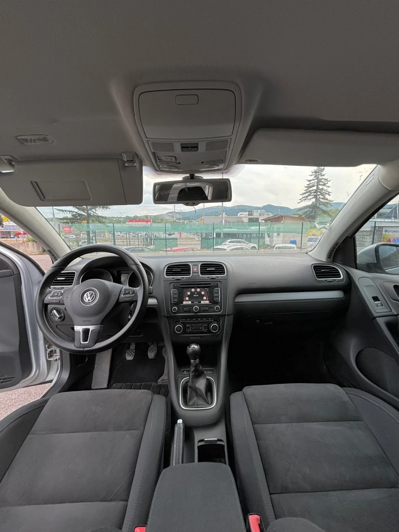 VW Golf TDI Carat, снимка 9 - Автомобили и джипове - 48554283