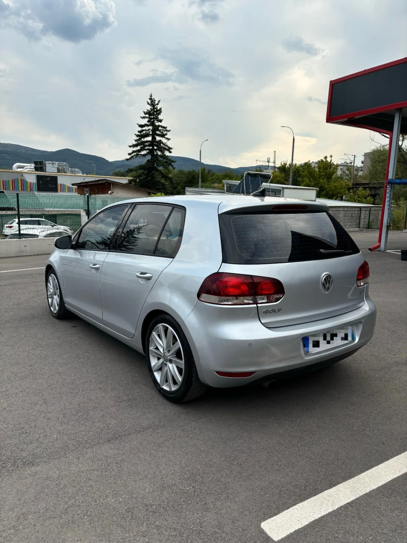 VW Golf TDI Carat, снимка 5 - Автомобили и джипове - 48554283