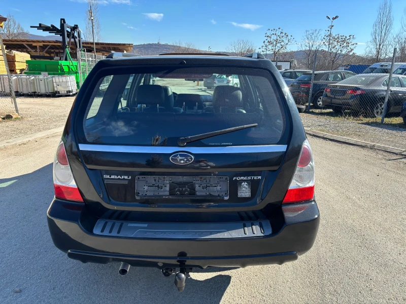 Subaru Forester 2.0 Вензин Автомат Газ Кожа Панорама, снимка 6 - Автомобили и джипове - 49398170