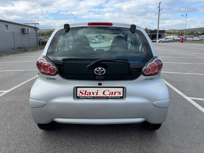 Toyota Aygo 1.0 VVT - 5 ВРАТИ - 96.000 км!!!, снимка 5 - Автомобили и джипове - 52003198