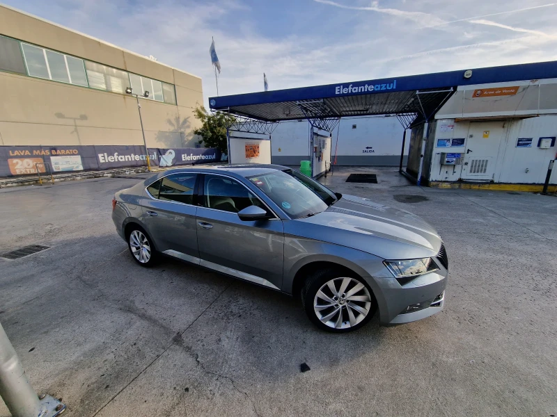 Skoda Superb Style, снимка 4 - Автомобили и джипове - 52525856