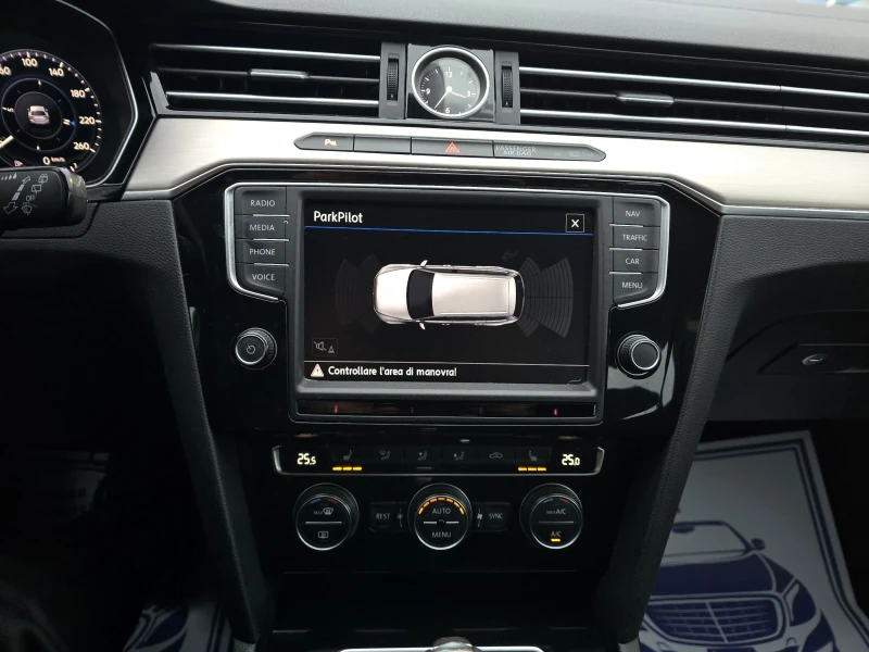 VW Passat 2.0TDI 150к.с DSG DIGITAL , снимка 16 - Автомобили и джипове - 52858739