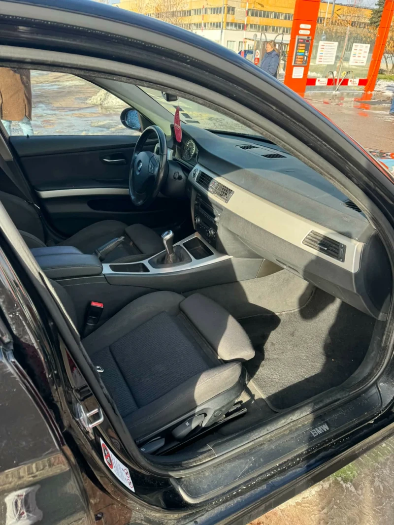 BMW 316, снимка 12 - Автомобили и джипове - 53043912