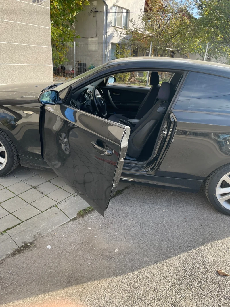 BMW 116 Ръчка на задно, снимка 6 - Автомобили и джипове - 53090103