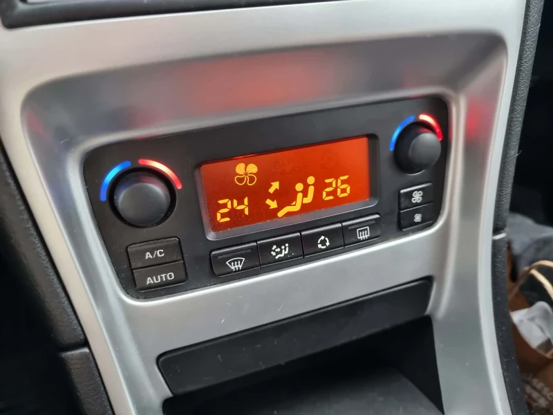 Peugeot 307, снимка 10 - Автомобили и джипове - 53115214