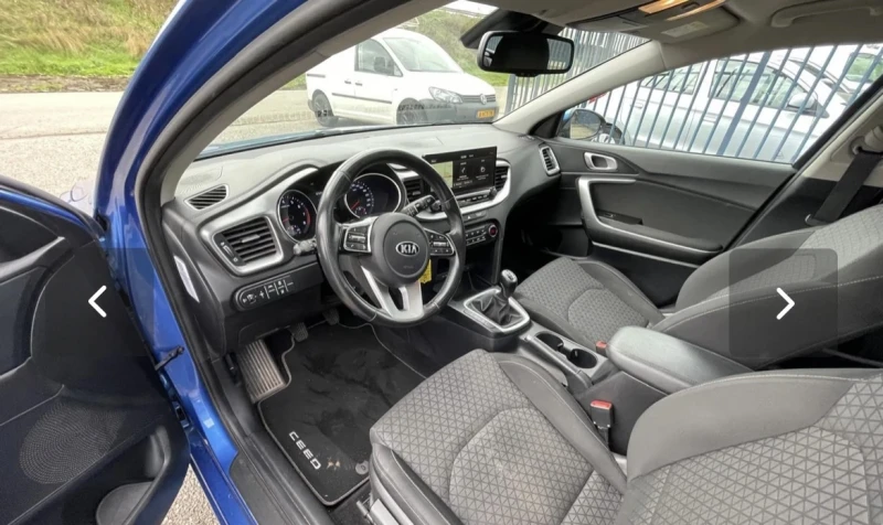 Kia Ceed 1.4, снимка 4 - Автомобили и джипове - 53314049