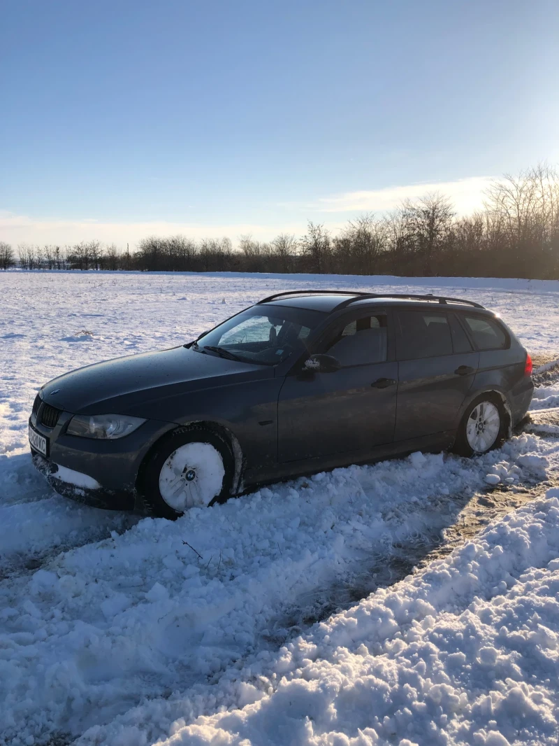 BMW 320, снимка 2 - Автомобили и джипове - 53585176