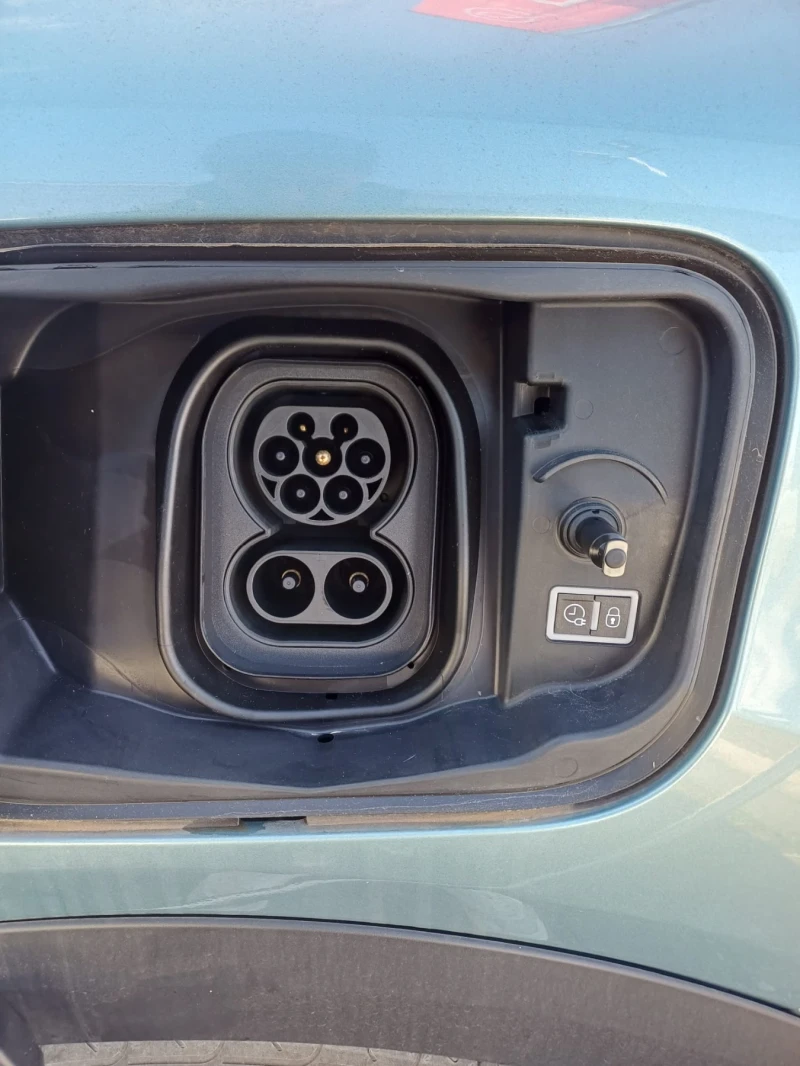 Citroen C4 E 136 CV, снимка 7 - Автомобили и джипове - 53593469