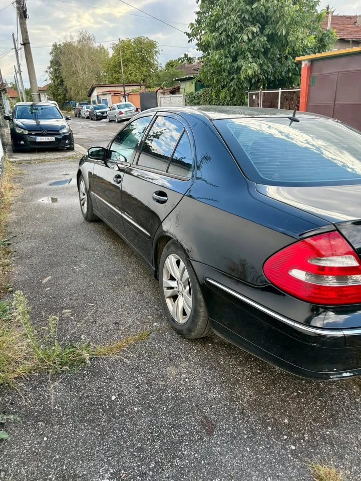 Mercedes-Benz E 320, снимка 6 - Автомобили и джипове - 56183048