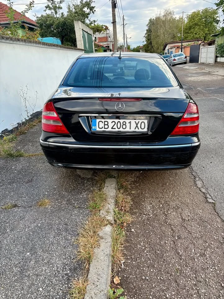 Mercedes-Benz E 320, снимка 4 - Автомобили и джипове - 56183048