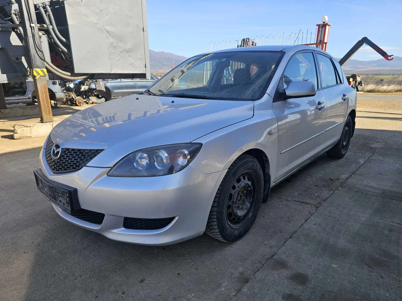 Mazda 3 1.4, снимка 1