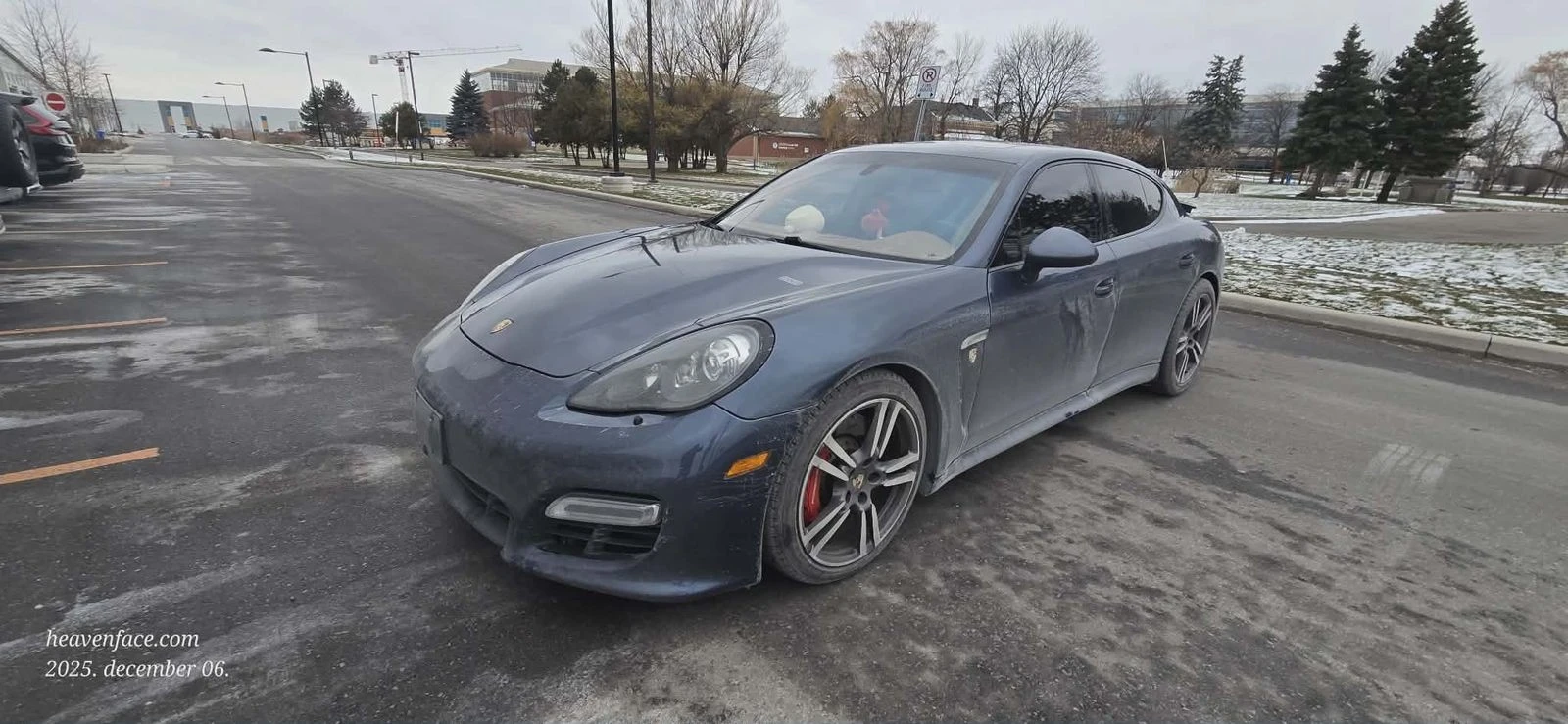 Porsche Panamera GTS CARFAX АВТО КРЕДИТ , снимка 1