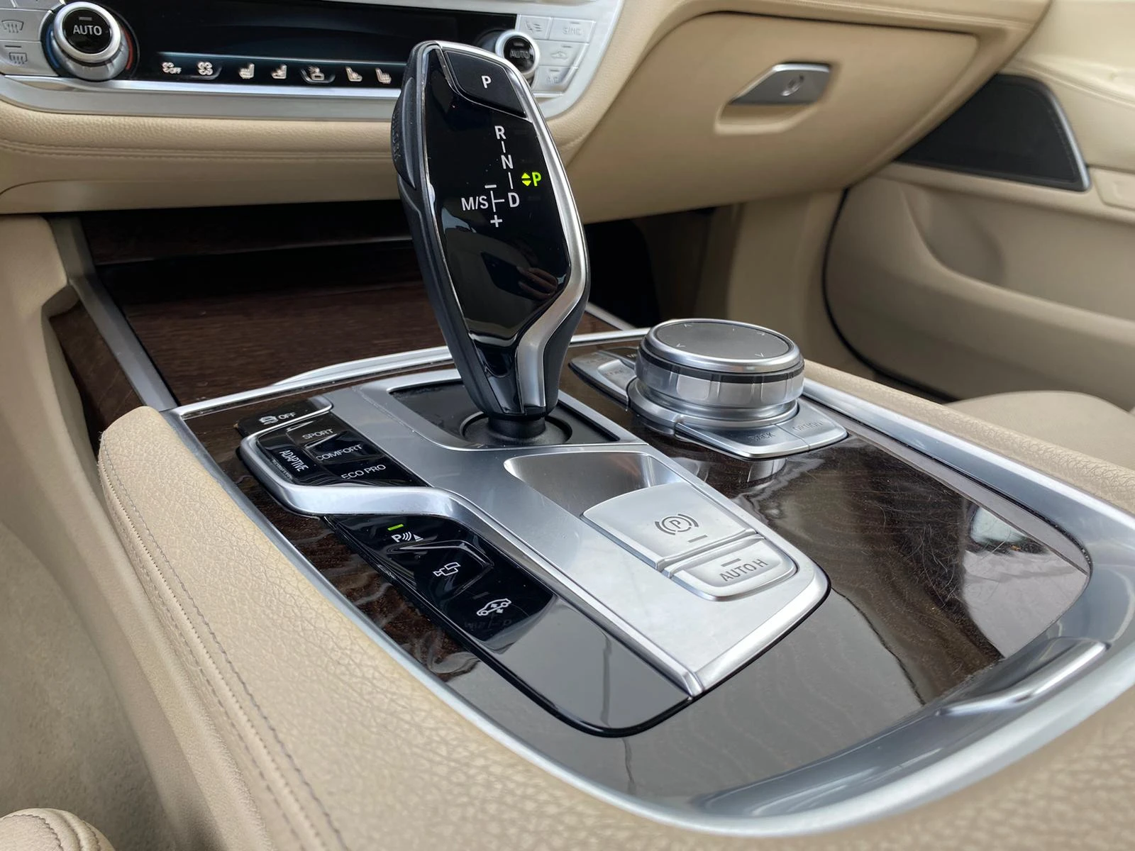 BMW 740 xDrive | Mobile.bg   13