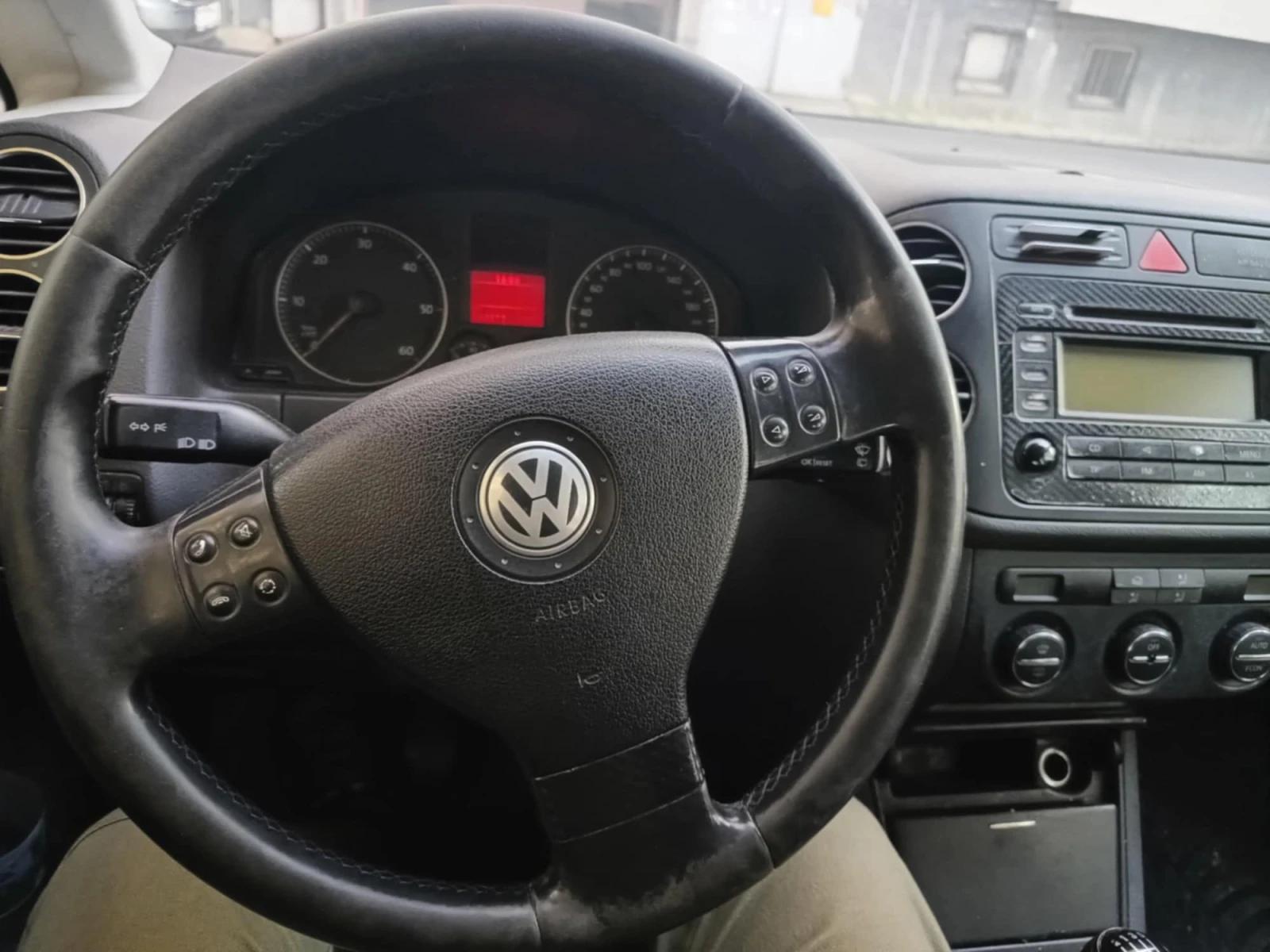 VW Golf Plus 2.0 TDI - изображение 5