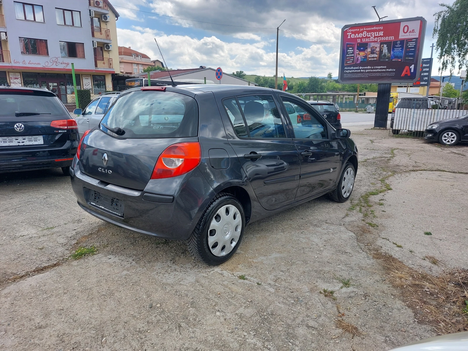 Renault Clio 1.2i* CLIMATIC* 36м. х 142лв.*  - изображение 6
