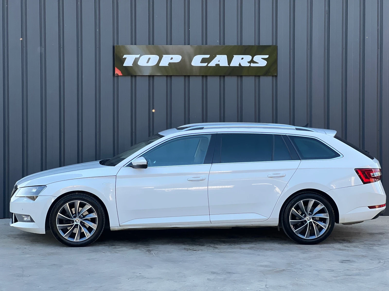 Skoda Superb LAURIN&KLEMENT 4X4 FULL FULL FULL - изображение 10