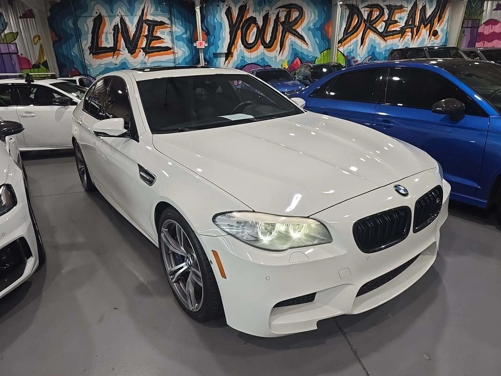 BMW M5  - изображение 5
