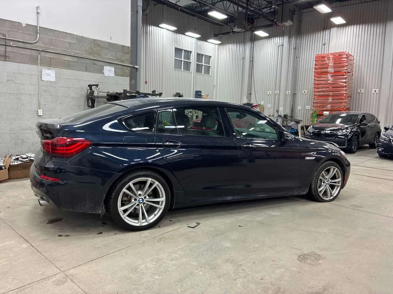 BMW 535 * xDrive * CARFAX * М ПАКЕТ * ПОДГРЕВ * КАМЕРА - изображение 3