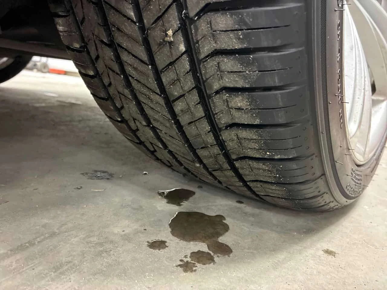 BMW 535 * xDrive * CARFAX * М ПАКЕТ * ПОДГРЕВ * КАМЕРА, снимка 15 - Автомобили и джипове - 53740512