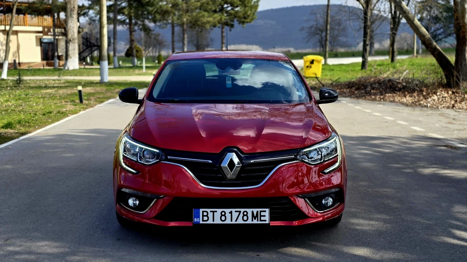Renault Megane LIMITED, снимка 8 - Автомобили и джипове - 53865646