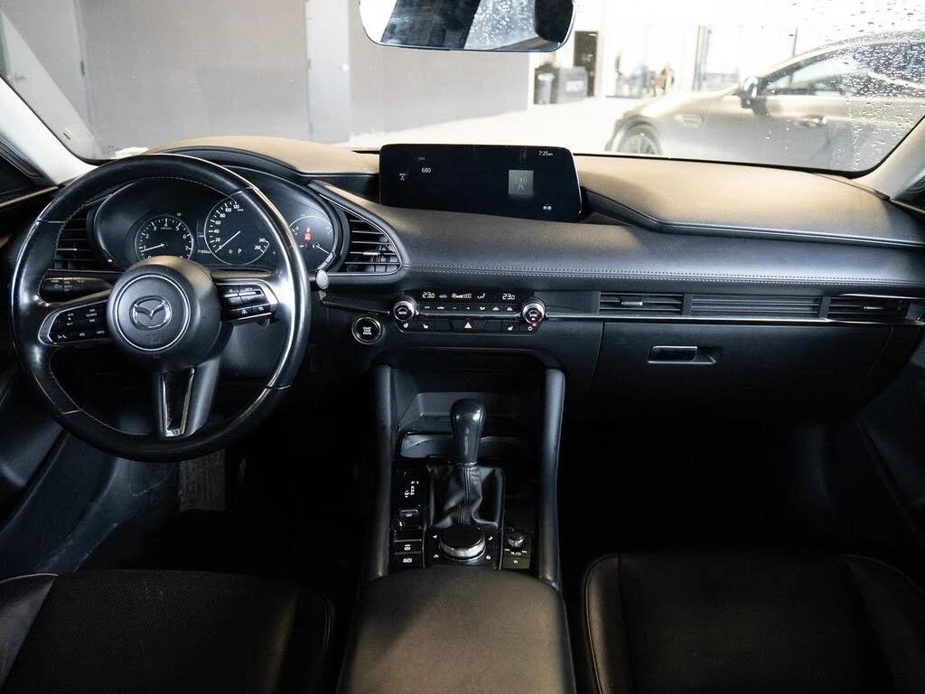 Mazda 3 GT AWD* ПОДГРЕВ* КАМЕРА* М.ТОЧКА* , снимка 14 - Автомобили и джипове - 54373382