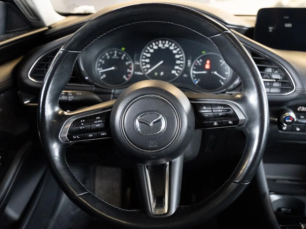 Mazda 3 GT AWD* ПОДГРЕВ* КАМЕРА* М.ТОЧКА* , снимка 12 - Автомобили и джипове - 54373382