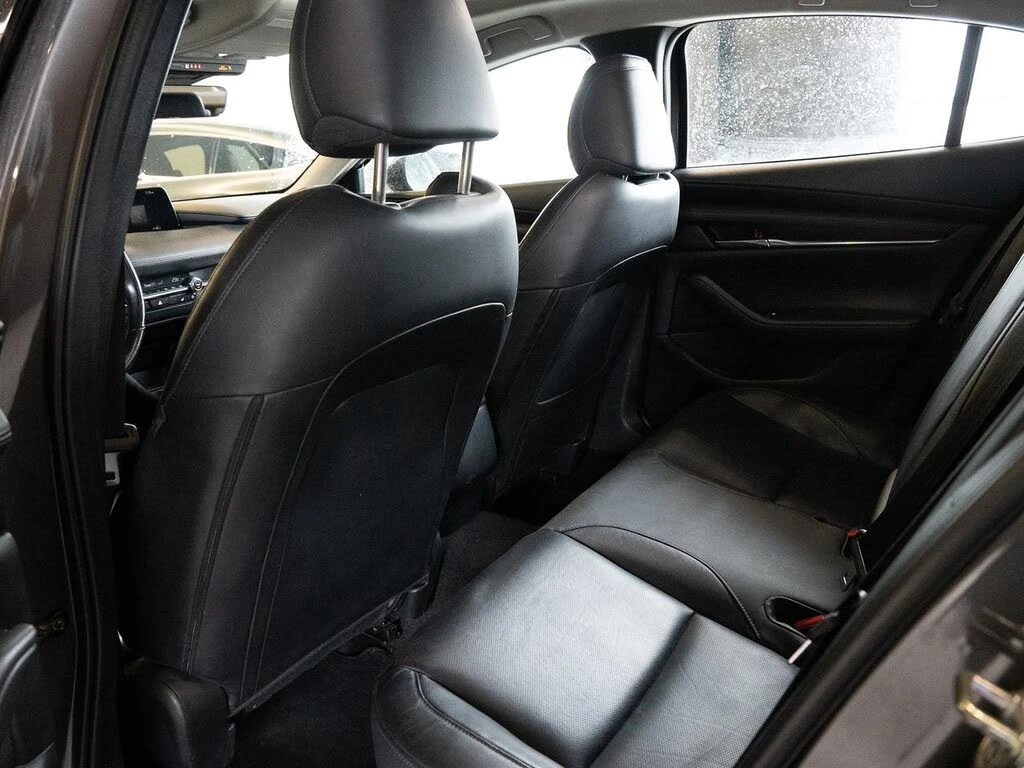 Mazda 3 GT AWD* ПОДГРЕВ* КАМЕРА* М.ТОЧКА* , снимка 15 - Автомобили и джипове - 54373382