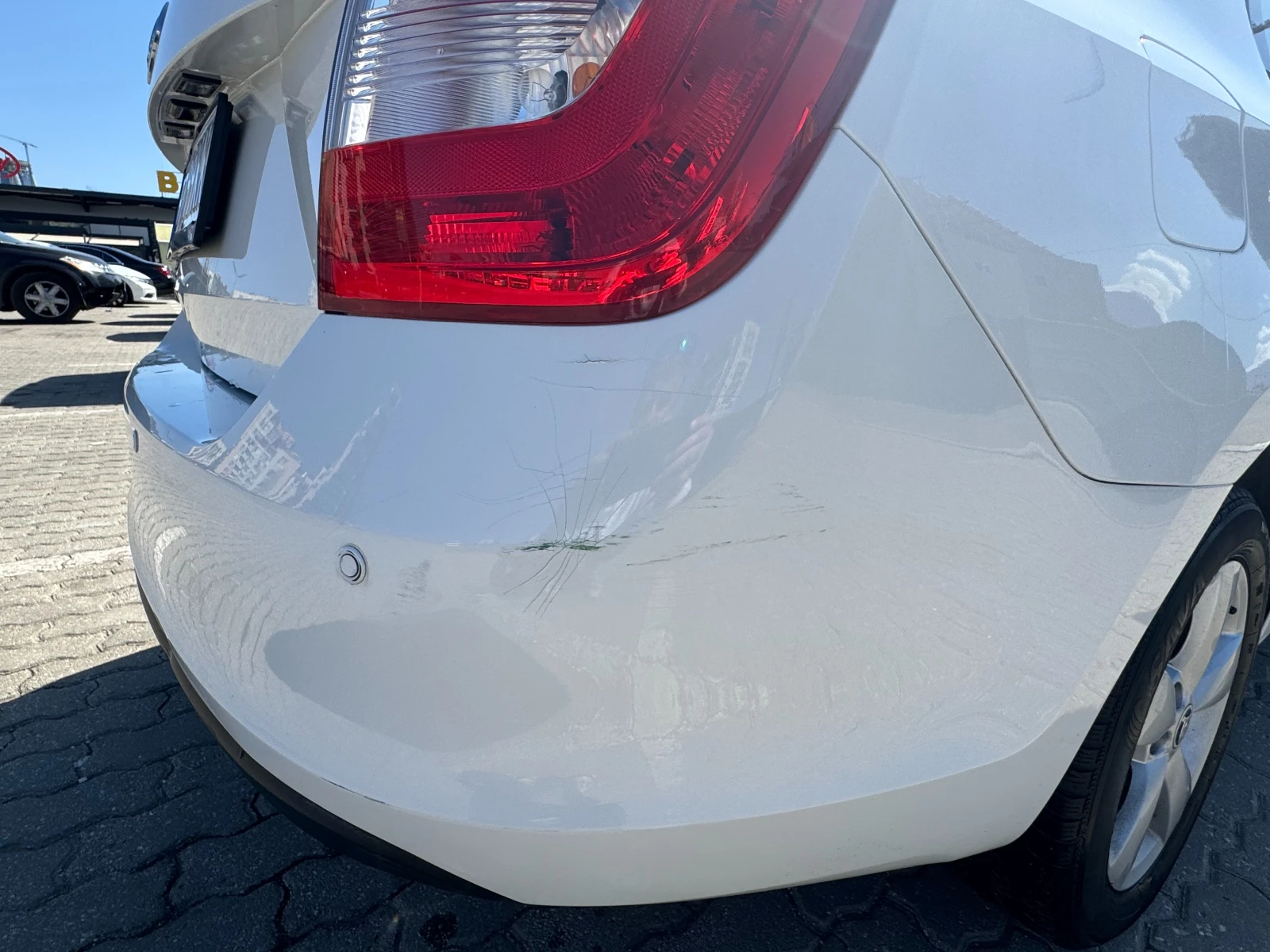Skoda Rapid 1.2, снимка 15 - Автомобили и джипове - 54396888