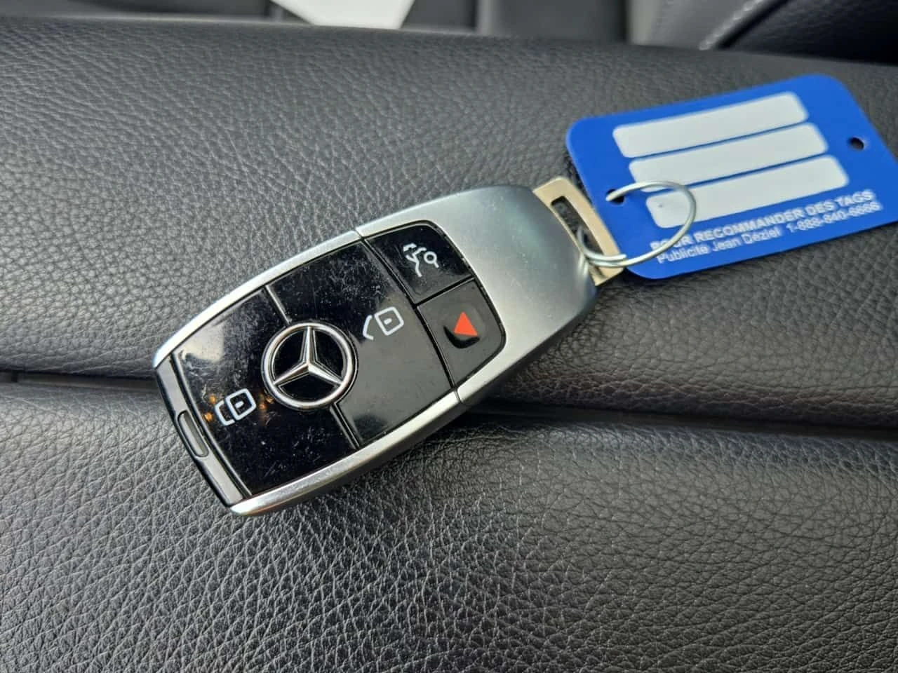 Mercedes-Benz E 450 АМГ ПАКЕТ/CARFA/ПАНОРАМА/360 КАМЕРА/ФИНАНСИРАНЕ, снимка 8 - Автомобили и джипове - 54756366