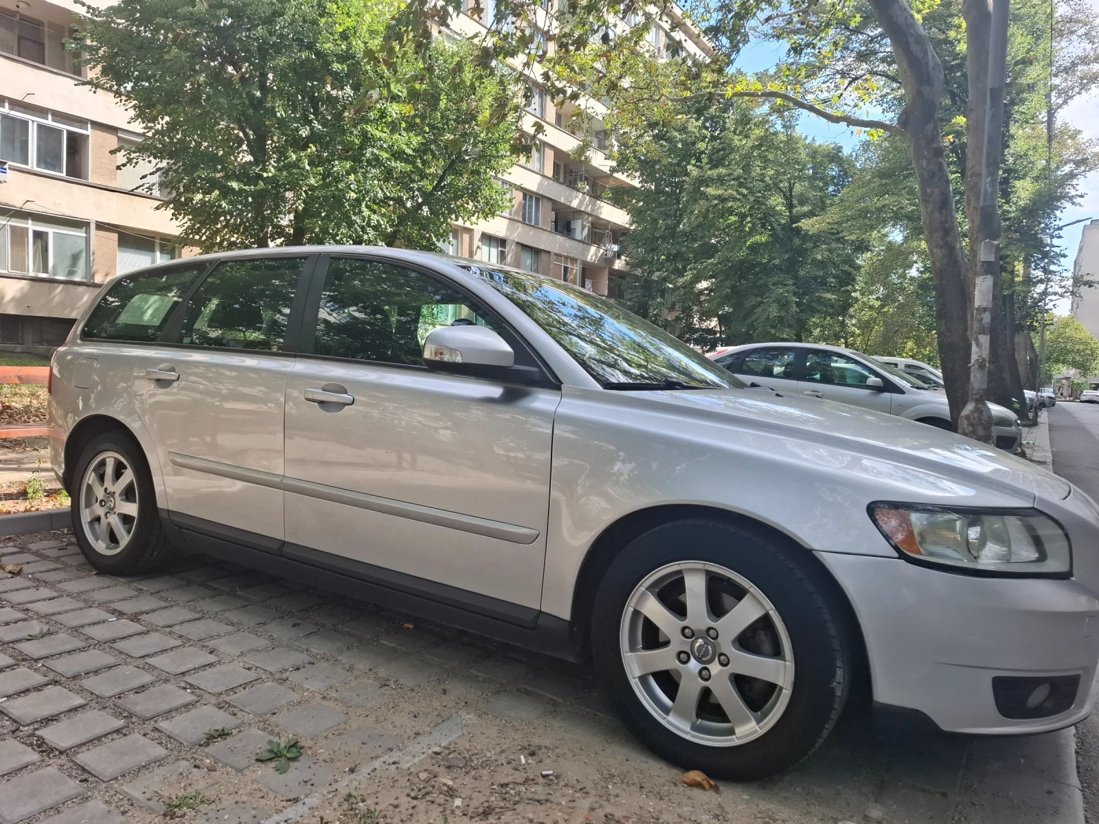 Volvo V50 1.6, снимка 3 - Автомобили и джипове - 55672013