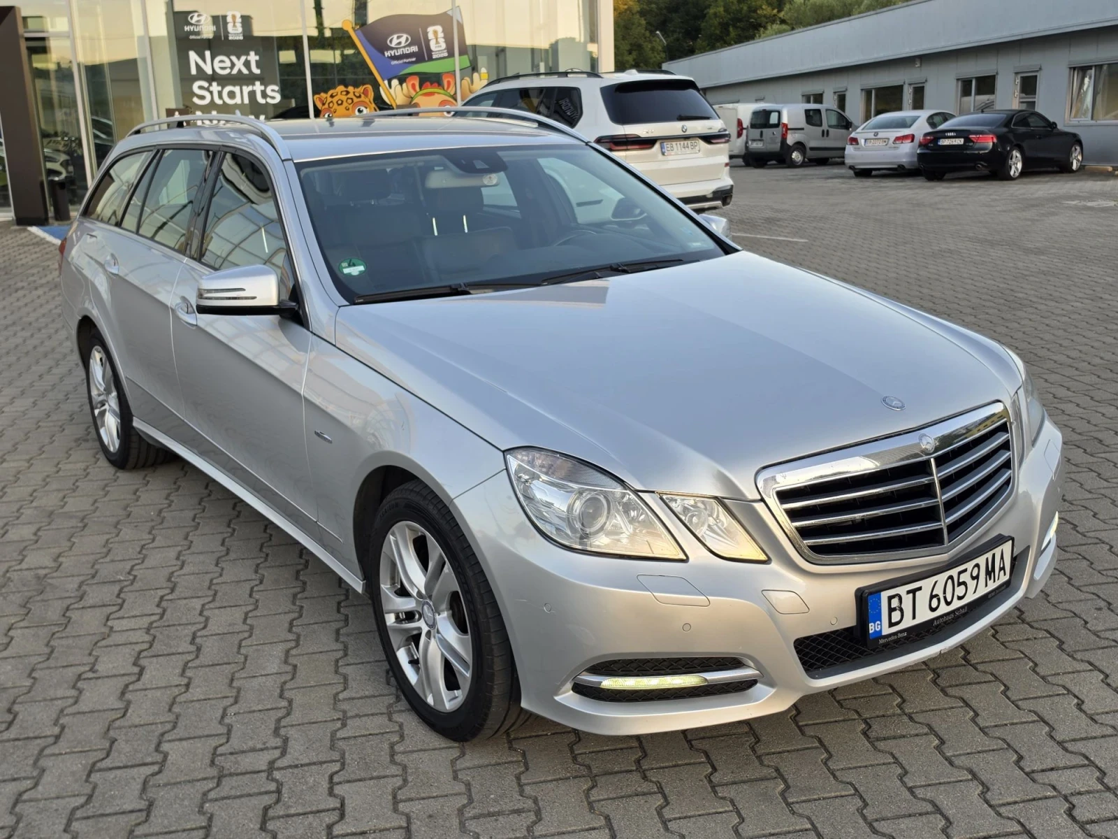 Mercedes-Benz E 350, снимка 2 - Автомобили и джипове - 55981606