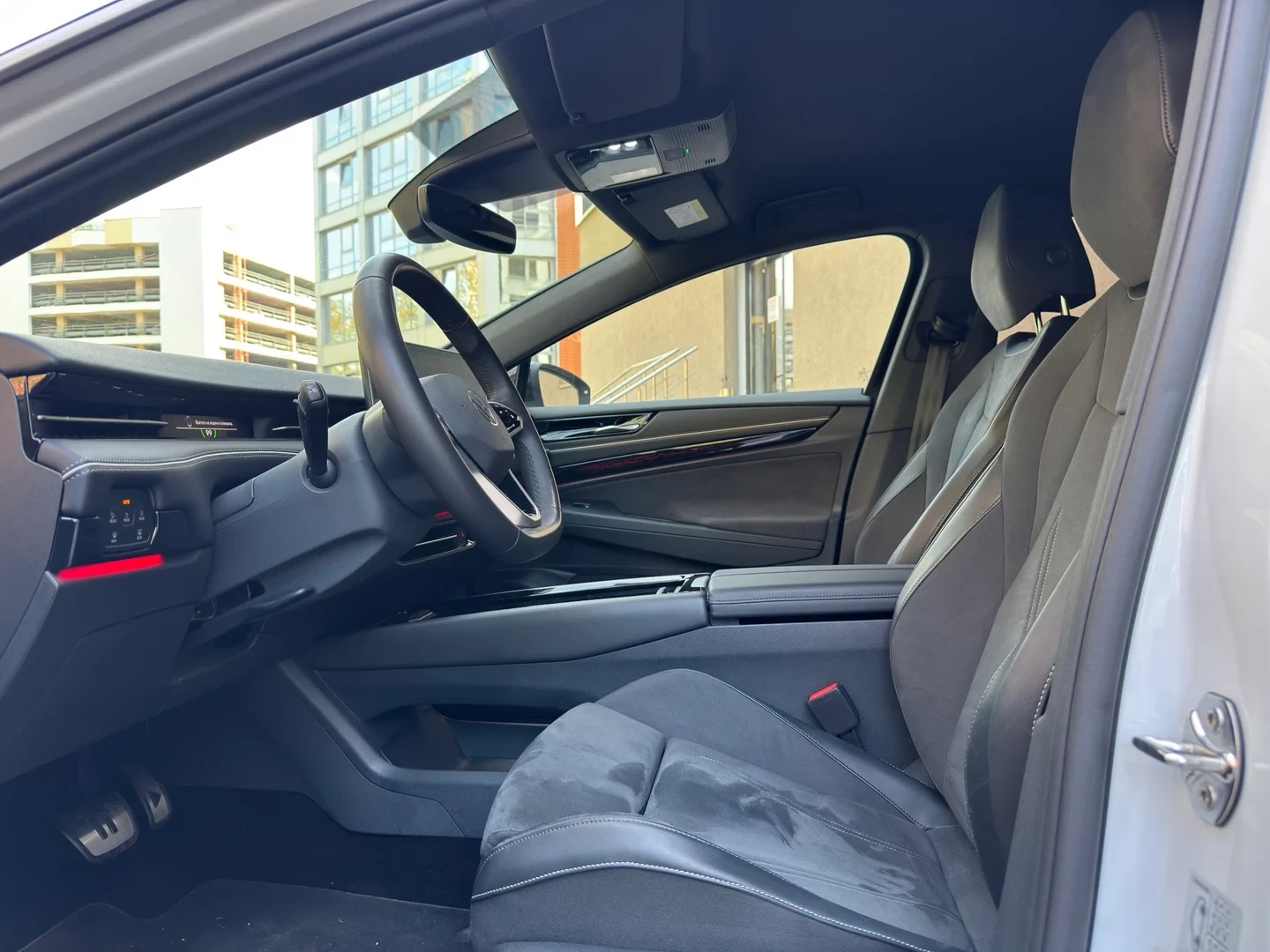VW ID.7 Pro PLUS, 77 kWh, 210кВт/286к.с., снимка 5 - Автомобили и джипове - 56294276