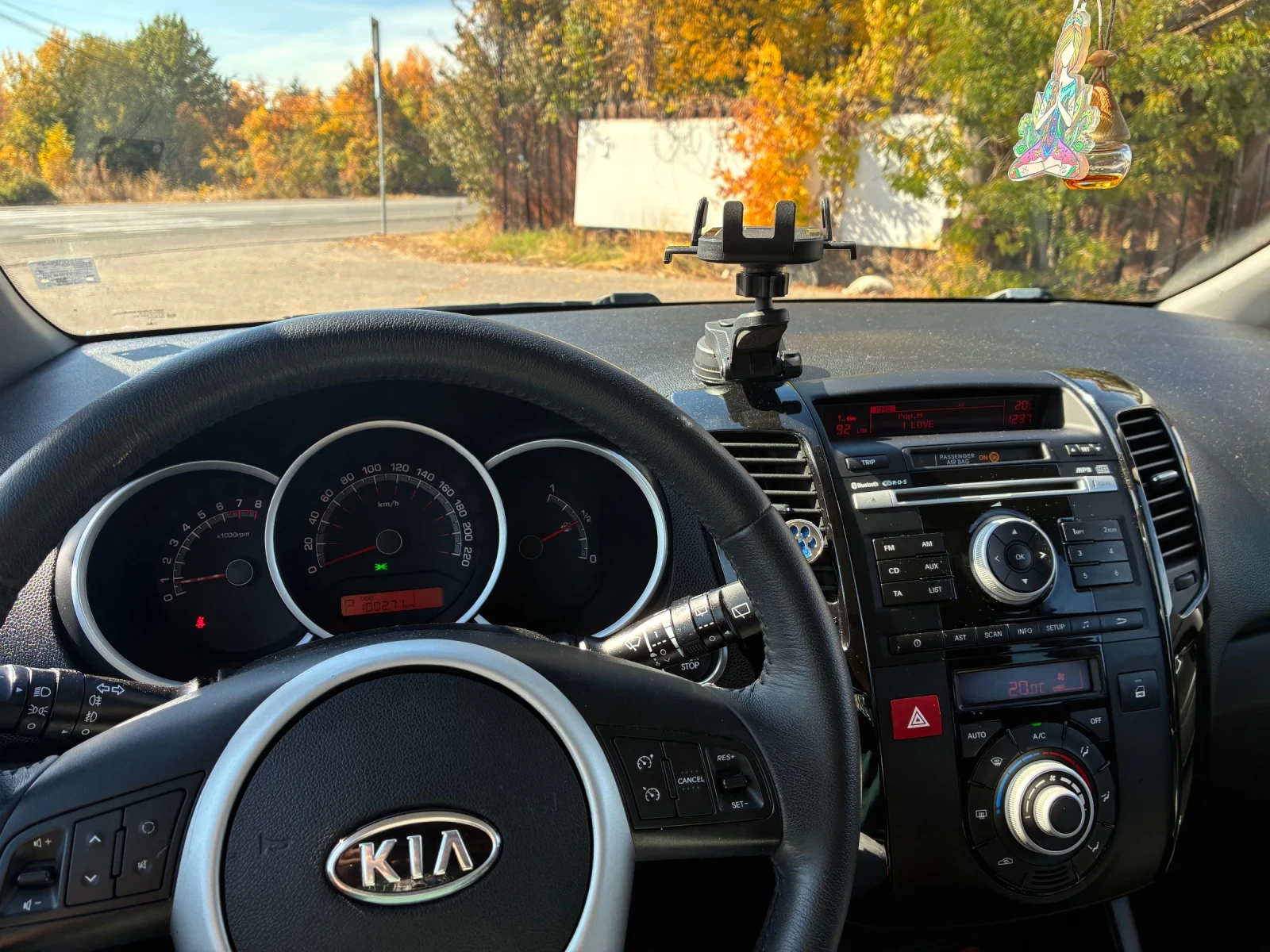 Kia Venga, снимка 9 - Автомобили и джипове - 56439449