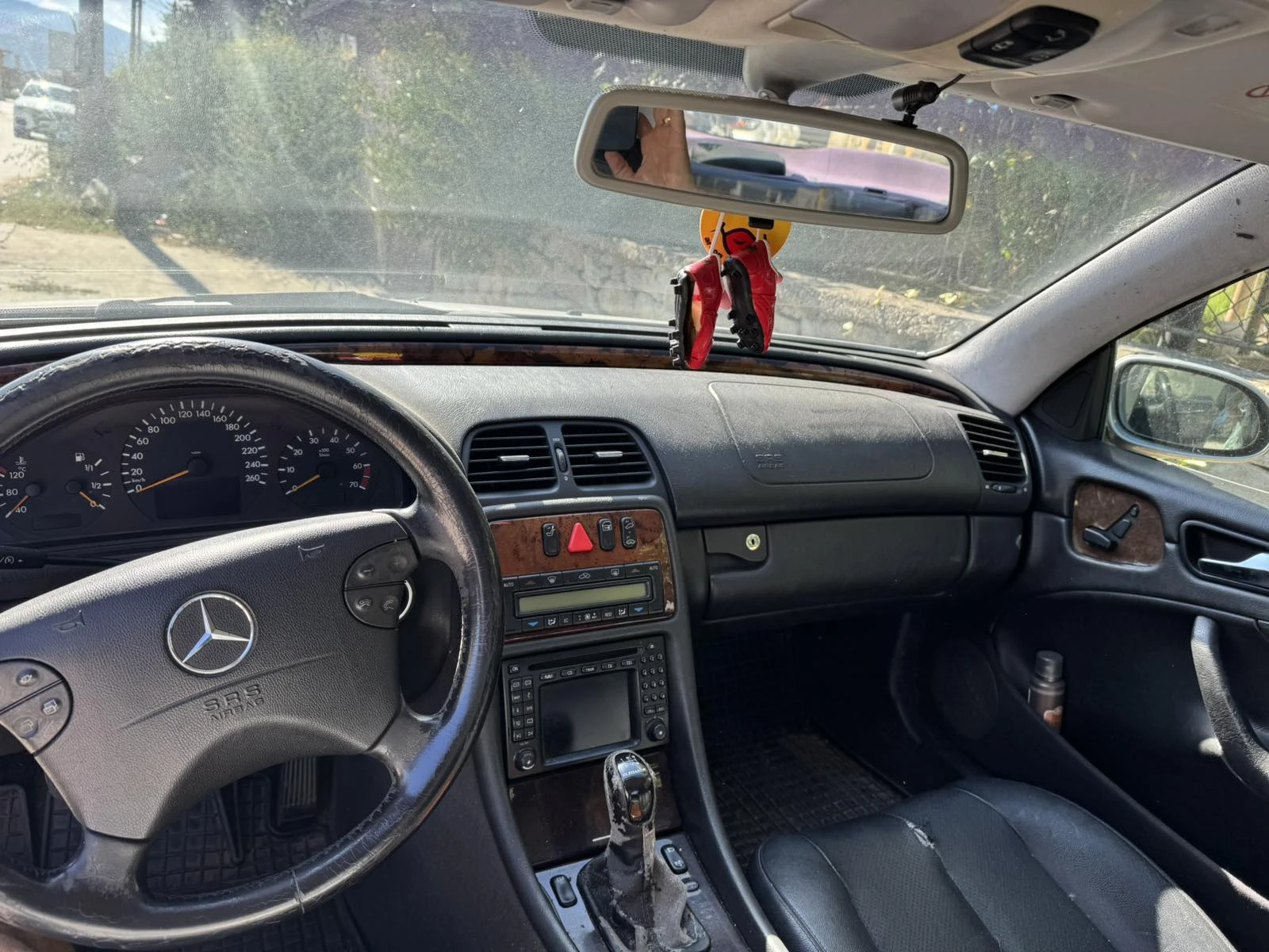 Mercedes-Benz CLK w 208, снимка 6 - Автомобили и джипове - 56534155