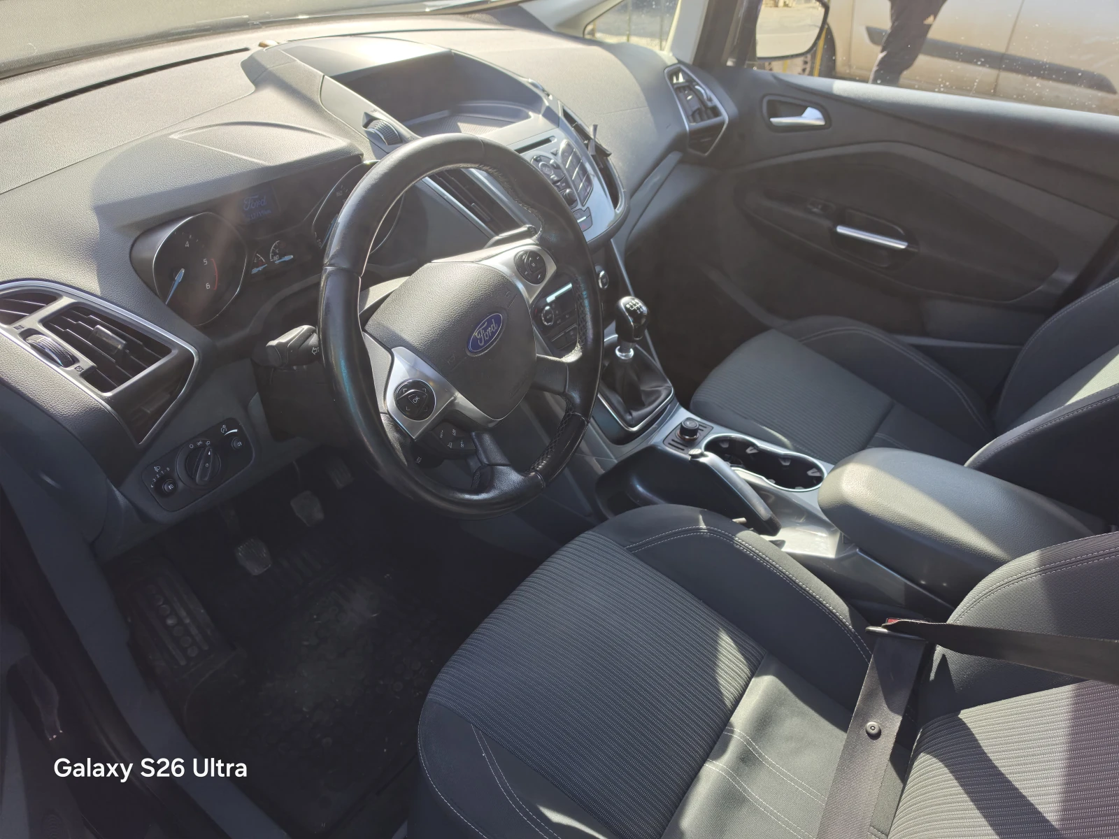 Ford Grand C-Max, снимка 5 - Автомобили и джипове - 56576191