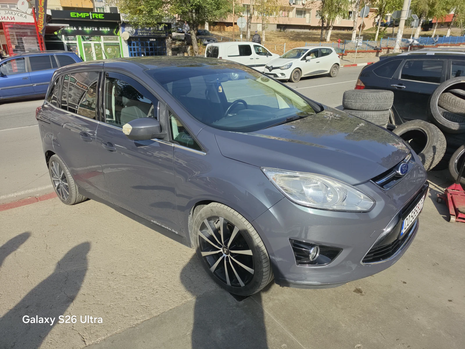Ford Grand C-Max, снимка 2 - Автомобили и джипове - 56576191