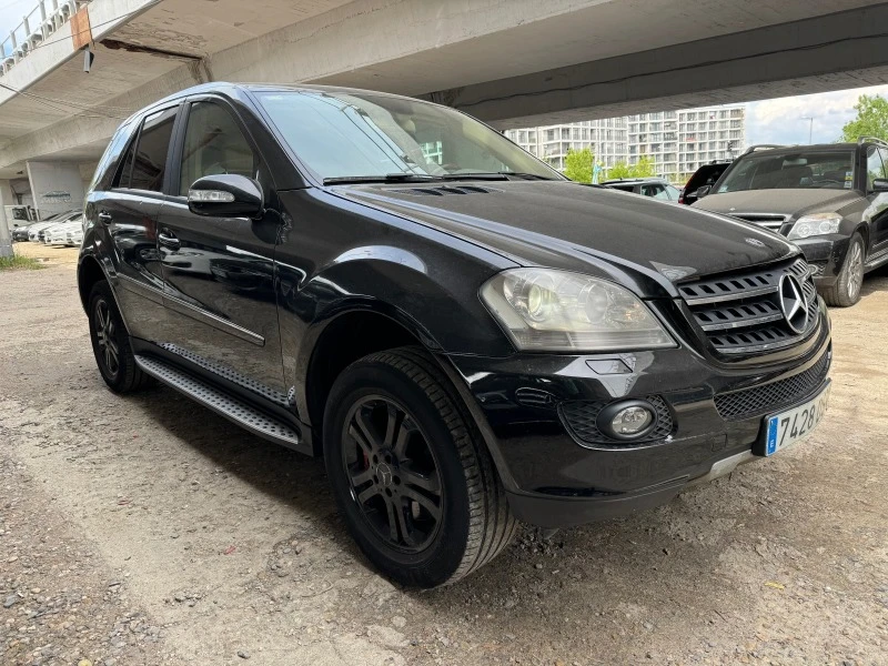 Mercedes-Benz ML 500 5.0i-FULL-на пружини, снимка 1 - Автомобили и джипове - 45307113