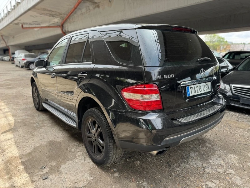 Mercedes-Benz ML 500 5.0i-FULL-на пружини, снимка 5 - Автомобили и джипове - 45307113