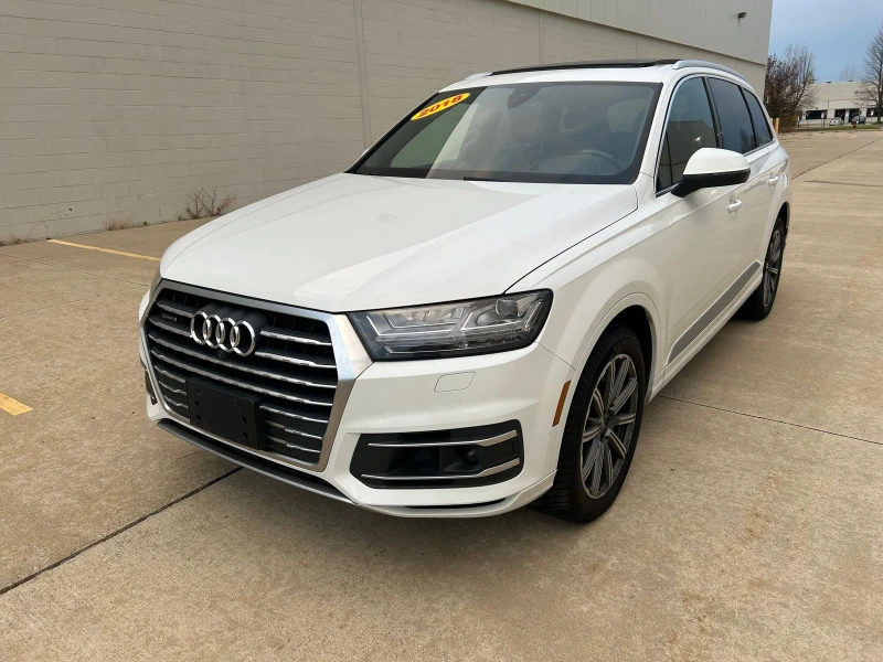 Audi Q7 3.0T Prestige* Подгрев* Обдухване* Headup* Bose, снимка 1 - Автомобили и джипове - 48018147