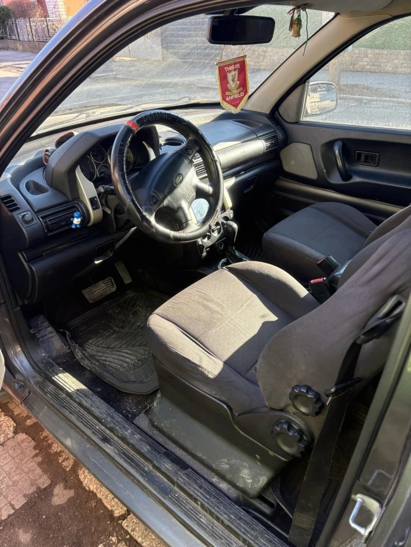 Land Rover Freelander, снимка 7 - Автомобили и джипове - 49548586