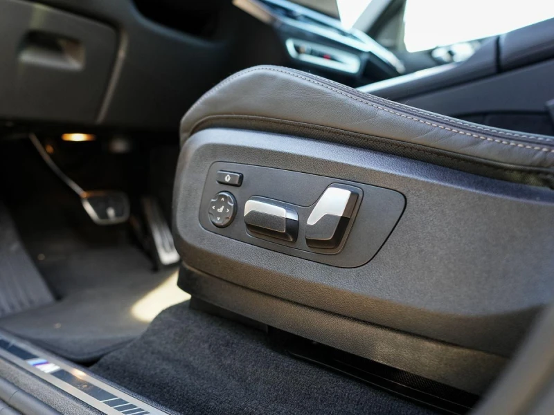 BMW X5 30d* M-SPORT* HEAD-UP* H&K* 360CAM* DISTR* MEMORY*, снимка 4 - Автомобили и джипове - 52627567